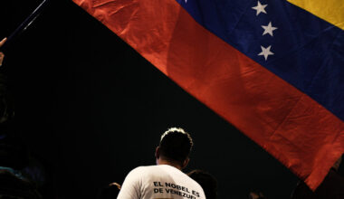 Organizatoriai: Nobelio spaudos konferencija su Venesuelos opozicijos lydere nukelta