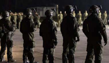 Vokietija planuoja į Lenkiją nusiųsti karių grupę, padėsiančią stiprinti rytinę sieną