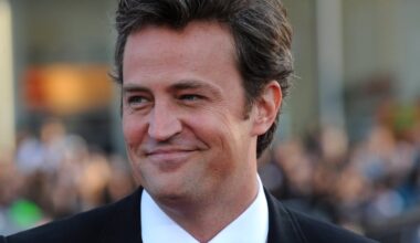 Parodė Matthew Perry kapą: pagaliau jį papuošė atminimo lenta