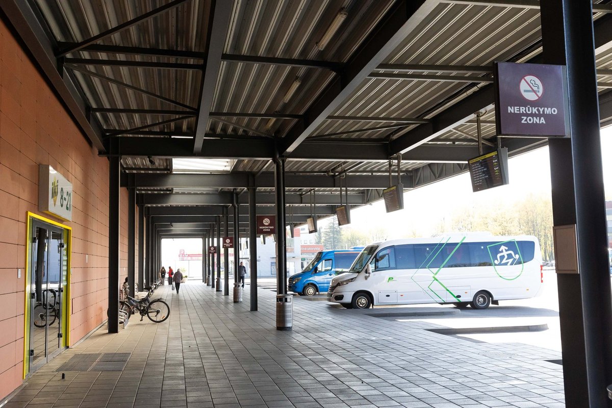 Klaipėdos autobusų stotyje dingo kuprinė – rasti dokumentai ir daiktai, bet ne pinigai