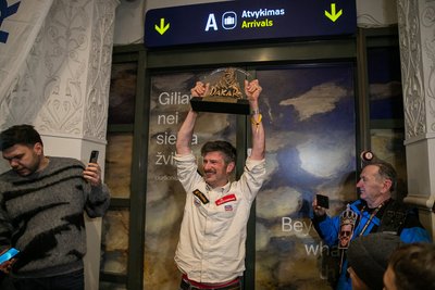 Dakaro ralio dalyvių sutikimas Vilniaus oro uoste