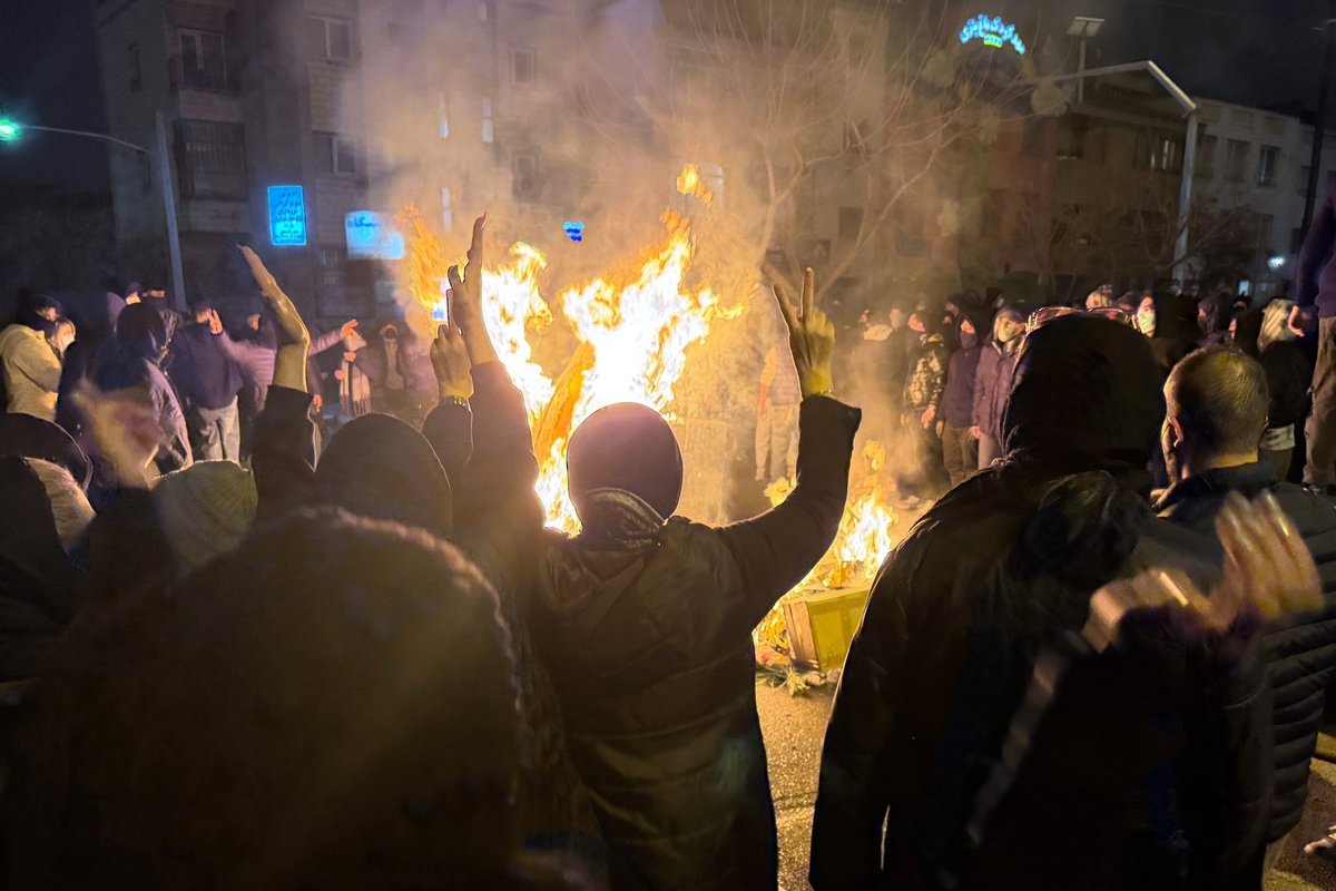 Skelbiami naujausi protestų Irane aukų skaičiai
