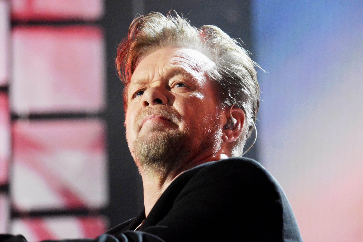 Garsus JAV dainininkas išgyvena dėl vėžiu sergančios dukros