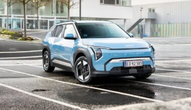 Keistas garsas sklinda ne be reikalo: ką apie privalomą triukšmą turi žinoti elektromobilių vairuotojai