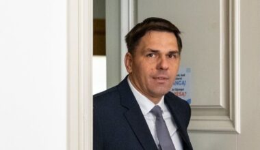 Prokuratūra ėmėsi veiksmų dėl Ignotą Adomavičių apgavusio Karolio Žukausko veiklos