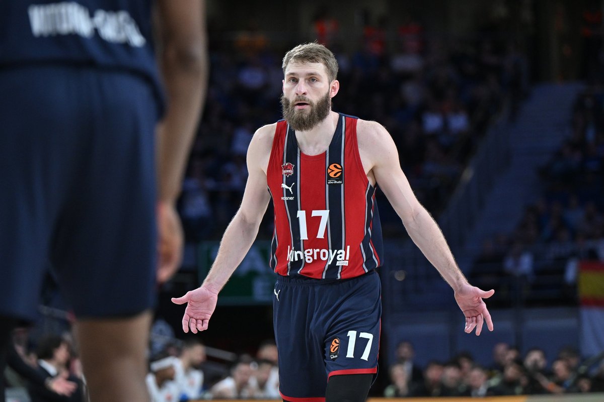 „Baskonia“ vienuoliktu bandymu iškovojo pergalę išvykoje, PAO gavo niuksą Miunchene
