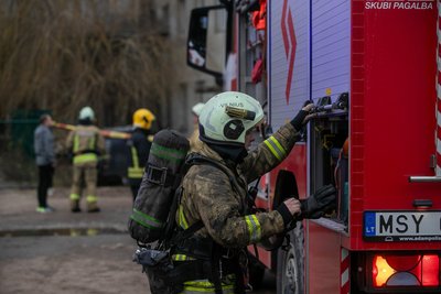 Gaisras Vilniuje A. V. Graičiūno g.