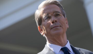 Kanadai susitarus dėl prekybos su Kinija, JAV įvestų muitų