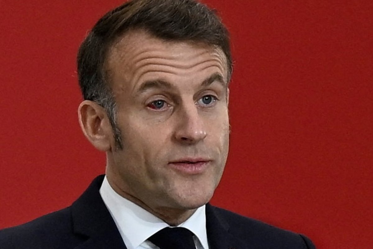 Kas nutiko Macrono akiai? - Delfi