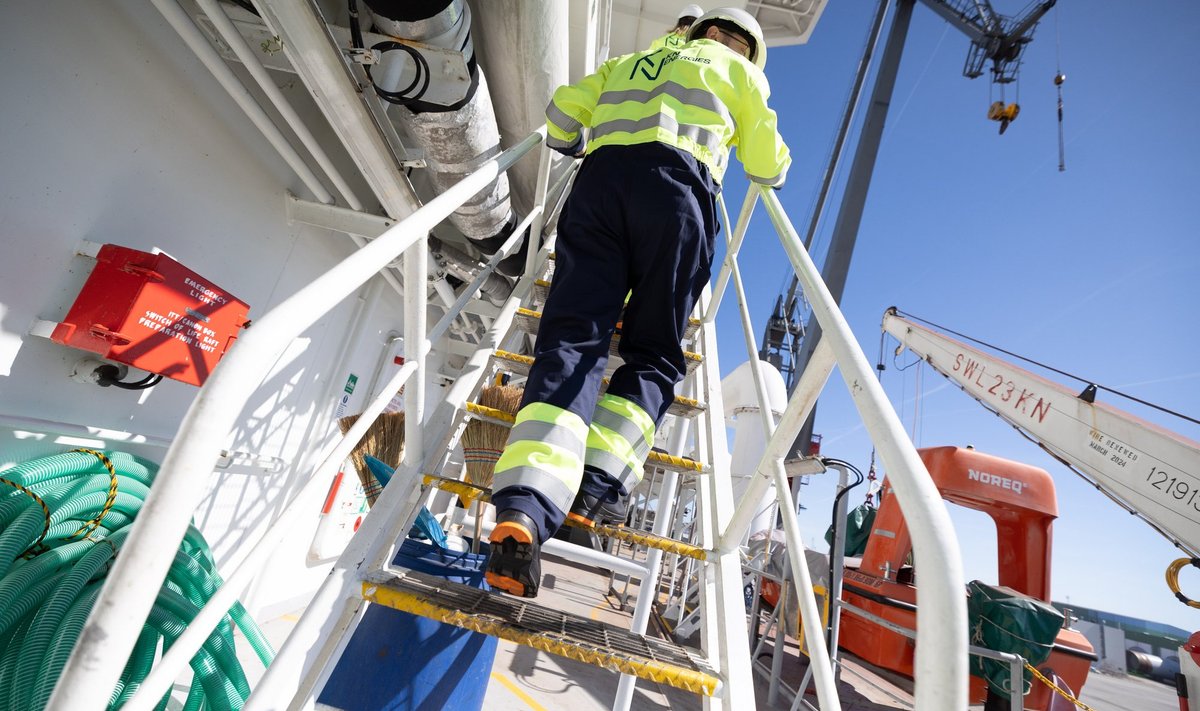 Klaipėdos SGD paskirstymo stotis pernai pakrovė rekordinį autocisternų skaičių