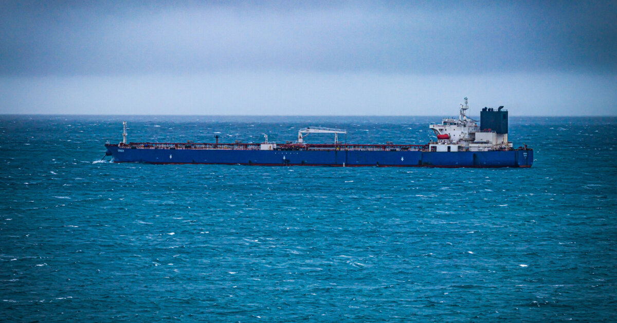 Planuoja galingą dūrį Maskvai: visiškai uždraustų laivybos paslaugas Rusijai