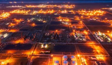 Karas Ukrainoje. Kaip į šipulius subyrėjo plačiausios Rusijos verslo imperijos ambicijos