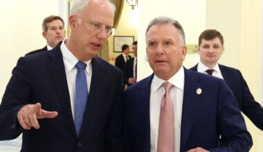 Paryžiuje pastebėtas Dmitrijevas priimtas JAV ambasadoje