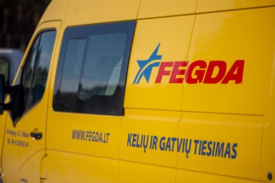 Įmonės "Fegda" tiesiamas Rūdninkų karinio poligono kelias