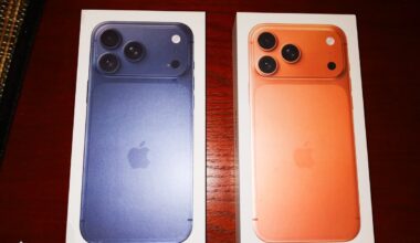 Sukčiai, pavogę banko kortelių duomenis, pirko telefonus „iPhone 17“