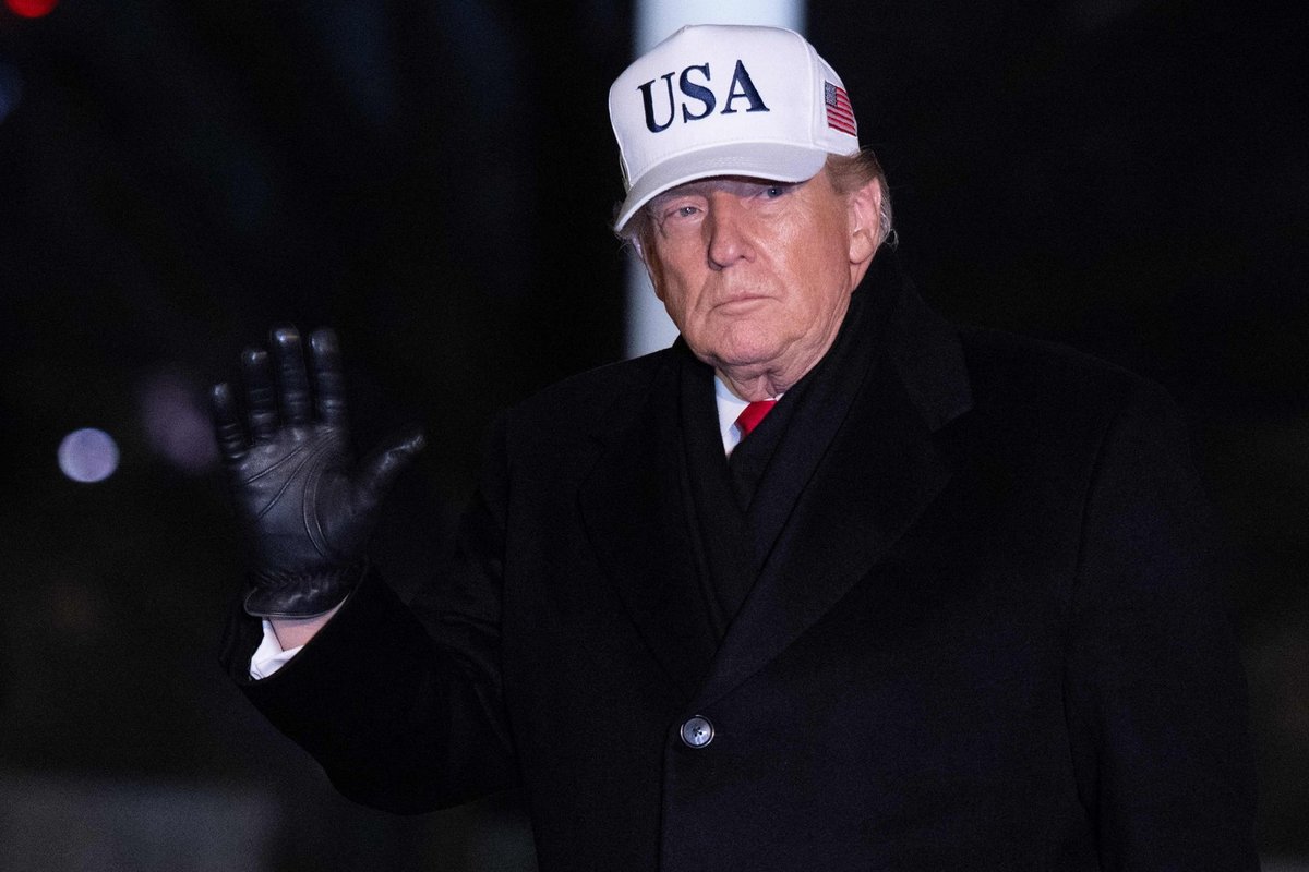 Trumpas grasina nutraukti JAV paramą Irakui