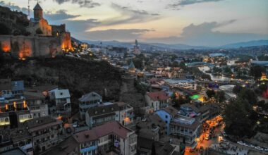 Siunčia įspėjimą keliaujantiems į Sakartvelą: kada galite būti neįleisti į šalį