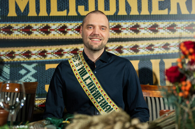 Roberto Riabovo / BNS nuotr./Tado Vidmanto komedijos „Milijonieriaus jubiliejus“ premjera