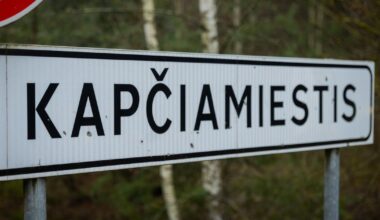 Už sodybas ir žemę prie naujo poligono – įspūdingos sumos: verta nusipirkti kol nevėlu?