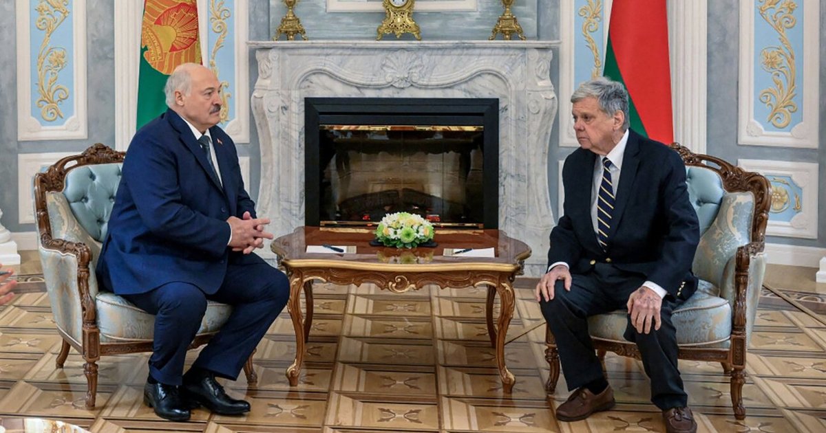 JAV pasiuntinys apie Lukašenką: „Jam reikia atiduoti deramą pagarbą“