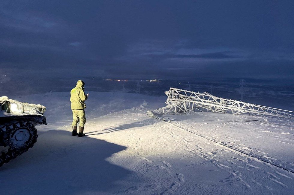 Chaosas 2 Rusijos miestuose: gyventojai – be elektros, šildymo ir vandens jau 4 dienas (nuotr. SCANPIX)