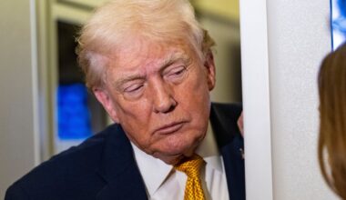 Karas Ukrainoje. Iš Trumpo – kritika Europai: Putinas jos nebijo - Delfi