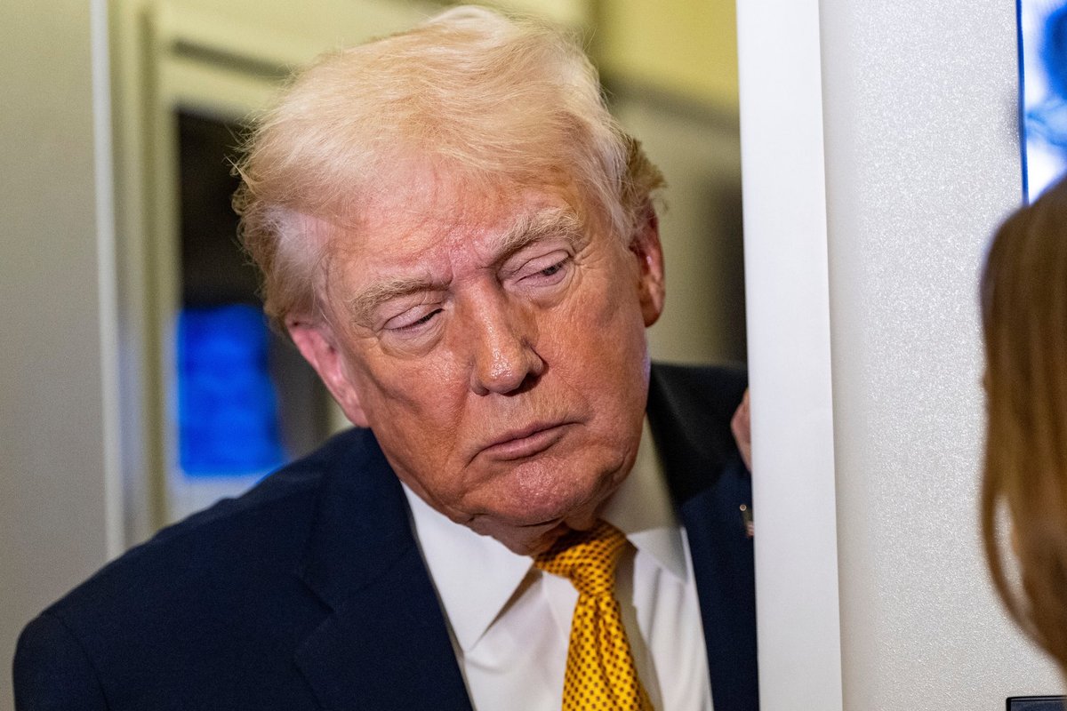 Karas Ukrainoje. Iš Trumpo – kritika Europai: Putinas jos nebijo - Delfi