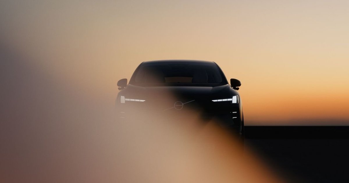 „Volvo“ atsakas skeptikams: naujasis EX60 viena įkrova įveiks 810 km, o gamybos metodus skolinasi iš „Tesla“