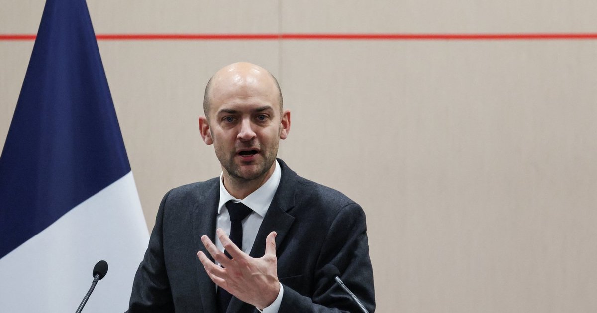 Prancūzija skambina pavojaus varpais: Europai gresia pavojus