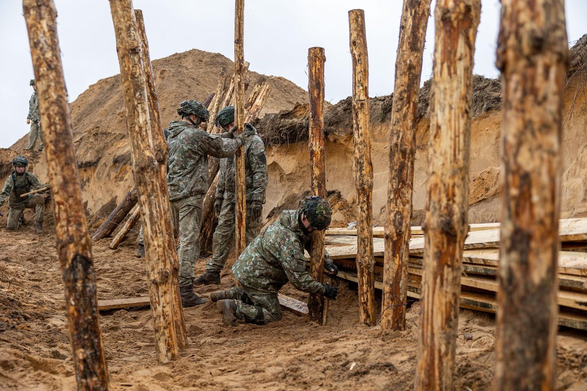 Pirmieji šauktiniai į tarnybos vietas išvyks jau vasarį: ką būtina žinoti dirbantiems ir darbdaviams