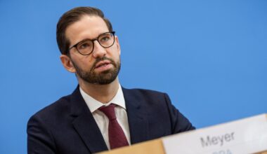 Vokietija abejoja, kad derybose Rusija eis į kompromisą dėl Ukrainos