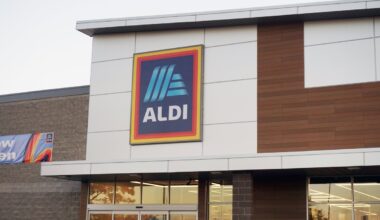 Australijoje – įstatymas uždrausiantis prekybininkams taikyti „pernelyg dideles“ kainas