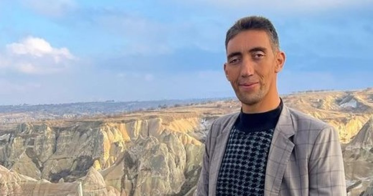 Šis vyras – aukščiausias žmogus pasaulyje: išvydę jo ūgį netenka žado