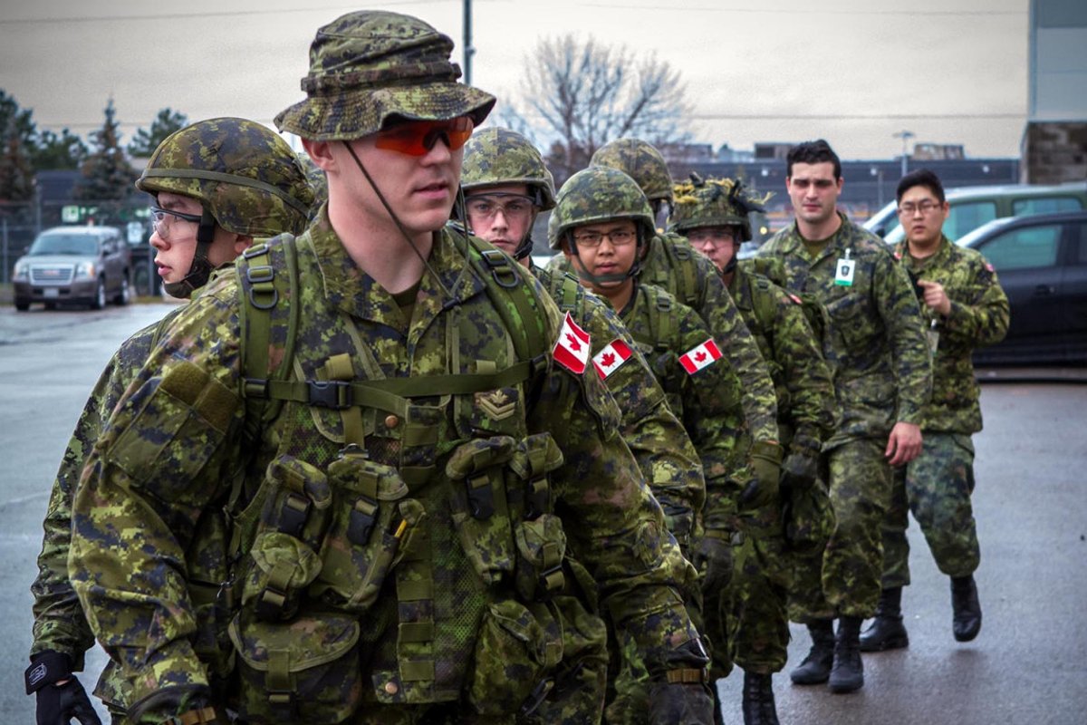 Kanada repetavo karinę invaziją iš JAV