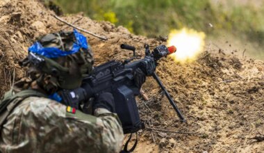 Lietuva į Ukrainą galėtų siųsti 150 karių; Venesueloje prasidėjo represijos