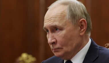 Galeotti: Putinui – rizikingi visi scenarijai