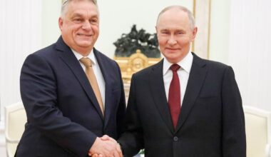 Orbanui – Ukrainos atsakas: jūsų šeimininkas Maskvoje neišgyvens 100 metų