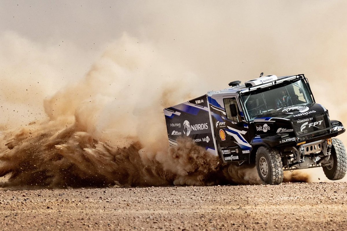 Dakaro ralio antras etapas: Žala šovė į priekį, Baciuška atsilieka