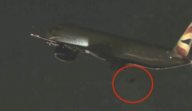 Vos pakilusiam „British Airways“ lėktuvui nukrito ratas