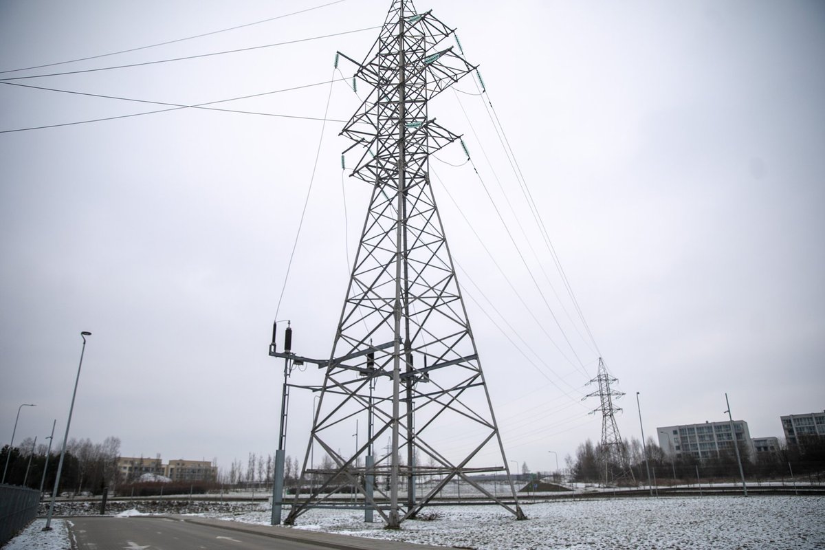 Antradienio elektros kaina: keturi kainos šuoliai