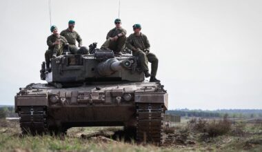 Norvegija rengiasi galimam karo scenarijui – gyventojams išsiųsti įspėjimai