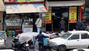 Iranas paskelbė sužlugdęs užsienio žvalgybos tarnybų sąmokslą