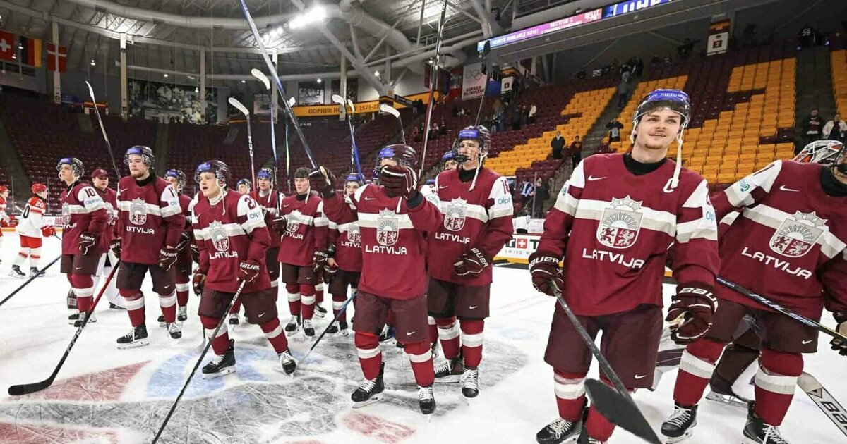 Pasaulio jaunimo ledo ritulio čempionate paaiškėjo ketvirtfinalio poros