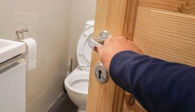 Ligoninės tualete – kraupus radinys: sulaikyta 31-erių moteris