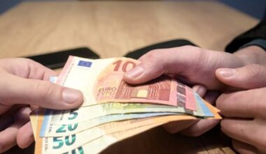 Bankai ir jų pensijų fondai slepia, kiek gyventojų paprašė grąžinti sukauptus pinigus: kodėl?