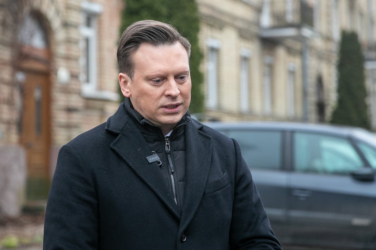 Benkunskas ir Statybos inspekcija apsikeitė kaltinimais dėl Maskvos namų