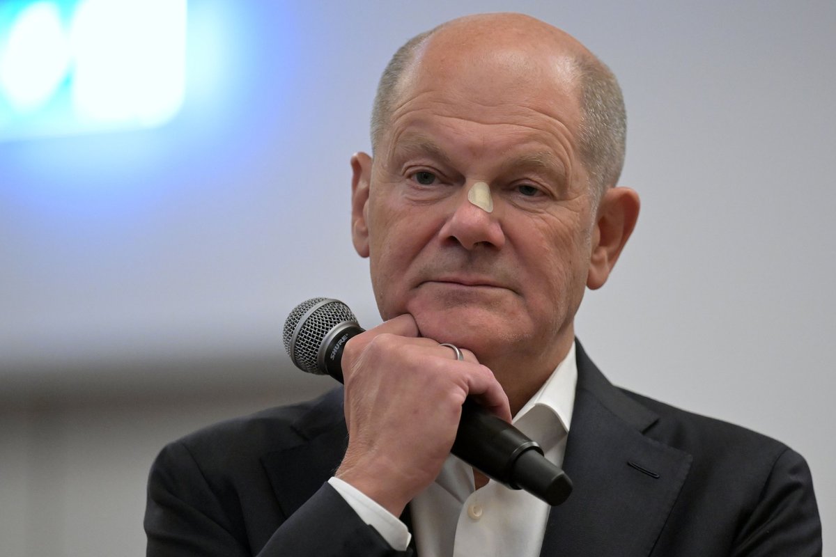 Scholzas: Putinas norėjo karo - Delfi