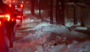 Įspėjo, kur Vilniuje eismo situacija sudėtingiausia: ragina likti namuose