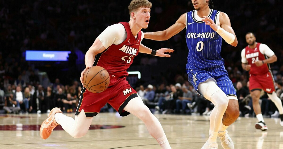 Starto penkete vėl pasirodęs Jakučionis žaidė 20 minučių, bet „Heat“ permainingoje kovoje nusileido „Magic“