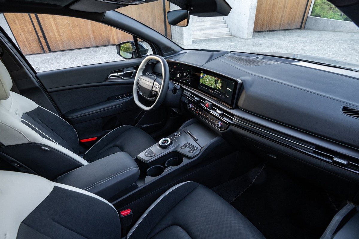 Transporto priemonių evoliucija: kur juda automobilių pasaulis?